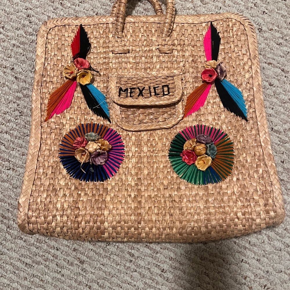 1960s-1980s woven straw bag